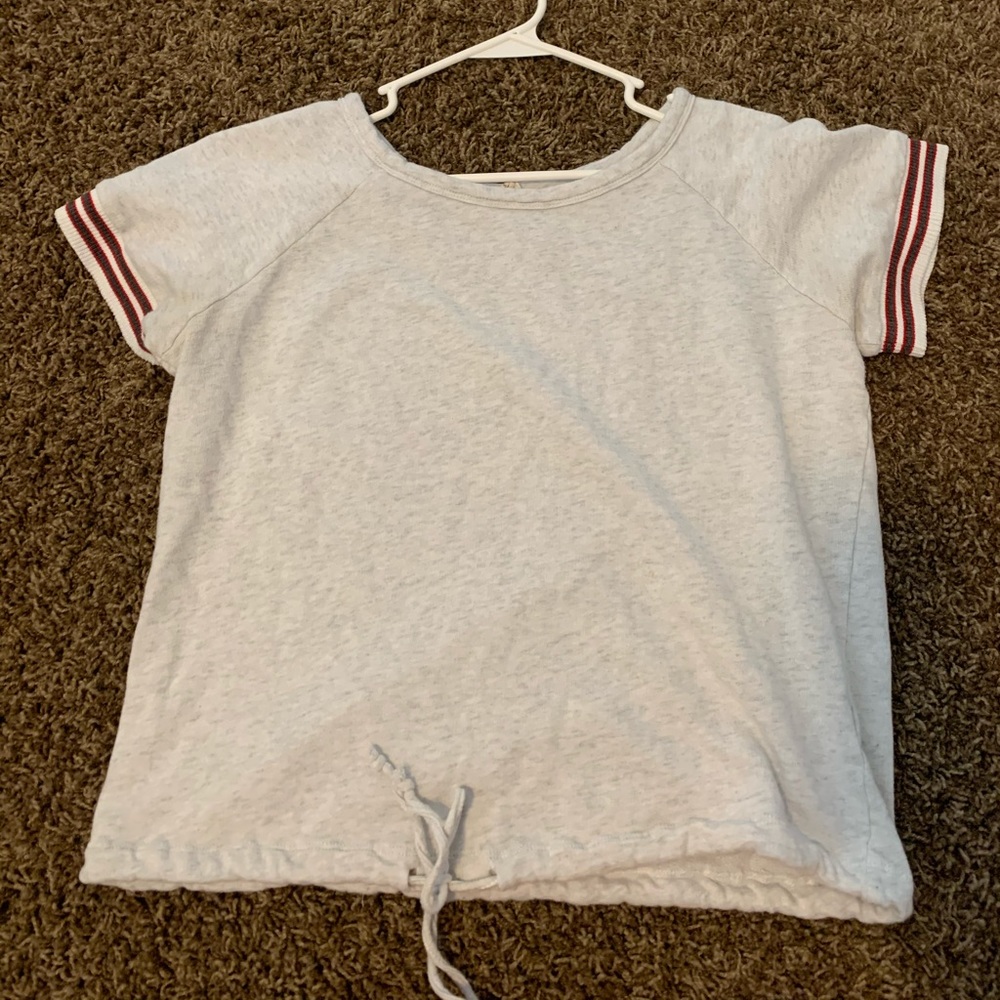 WHITE HEATHER DRAWSTRING SHIRT W/ RED STRIPES